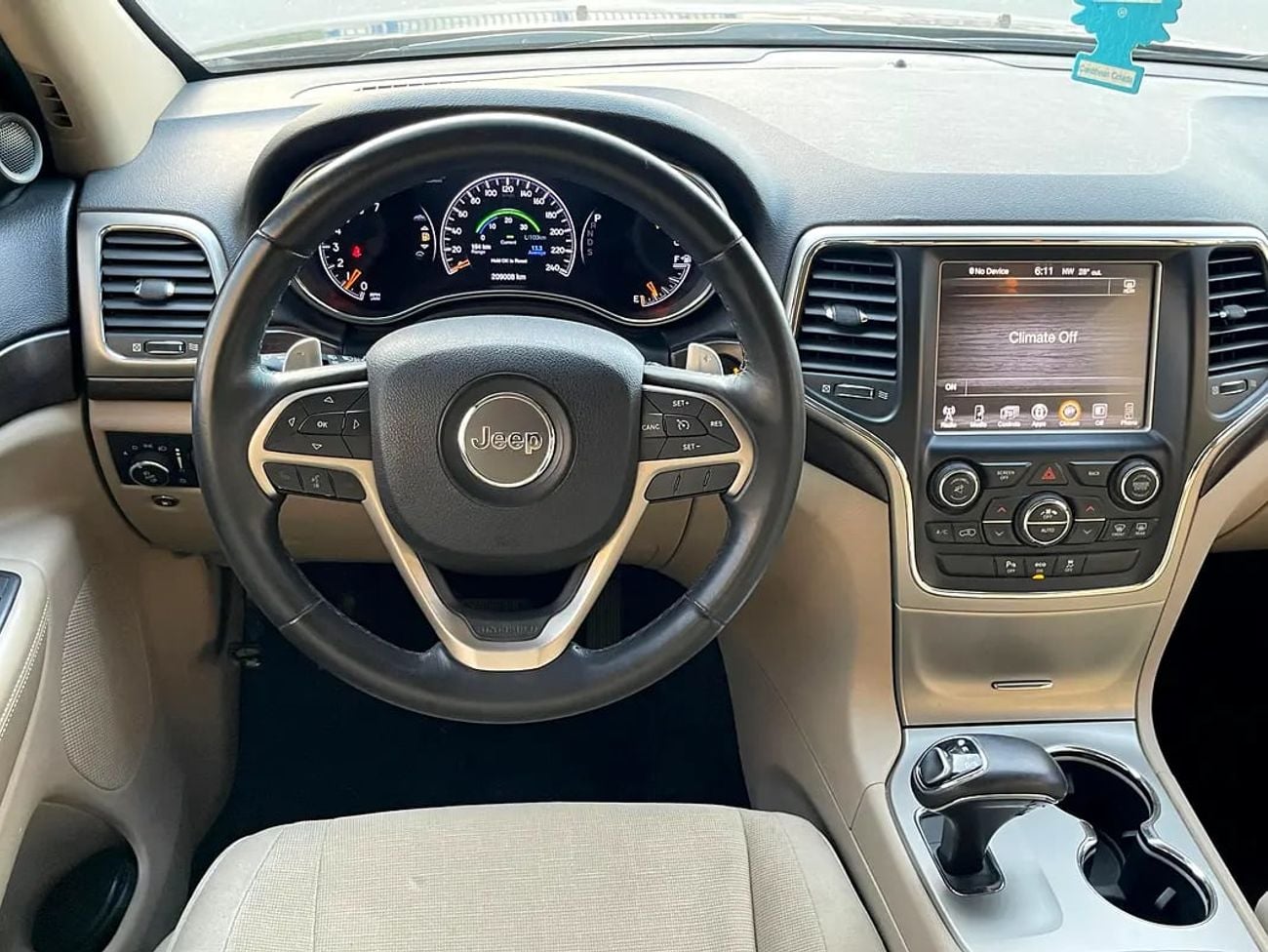 Jeep Grand Cherokee Laredo 3.6L RWD GCC Specs Laredo - Well Maintained