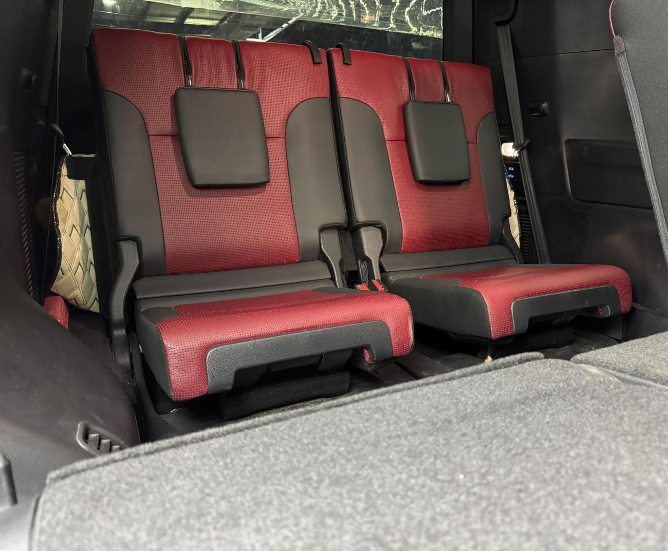 Toyota Land Cruiser VXR 3.5L 2023 Toyota Land Cruiser 409 TT, 2028 Toyota Warranty, Fully Loaded, 7 Seater, Low Kms, GCC