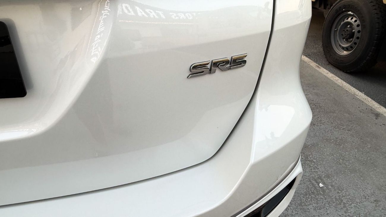 Toyota Fortuner Toyota Fortuner SR5 - 2.7L 4WD - Full Option - 2025