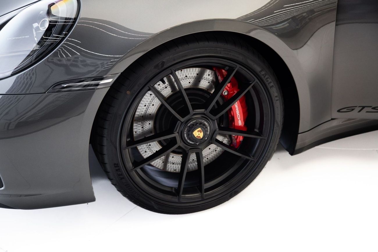 Porsche 911 CARRERA GTS | WARRANTY AUG 2026