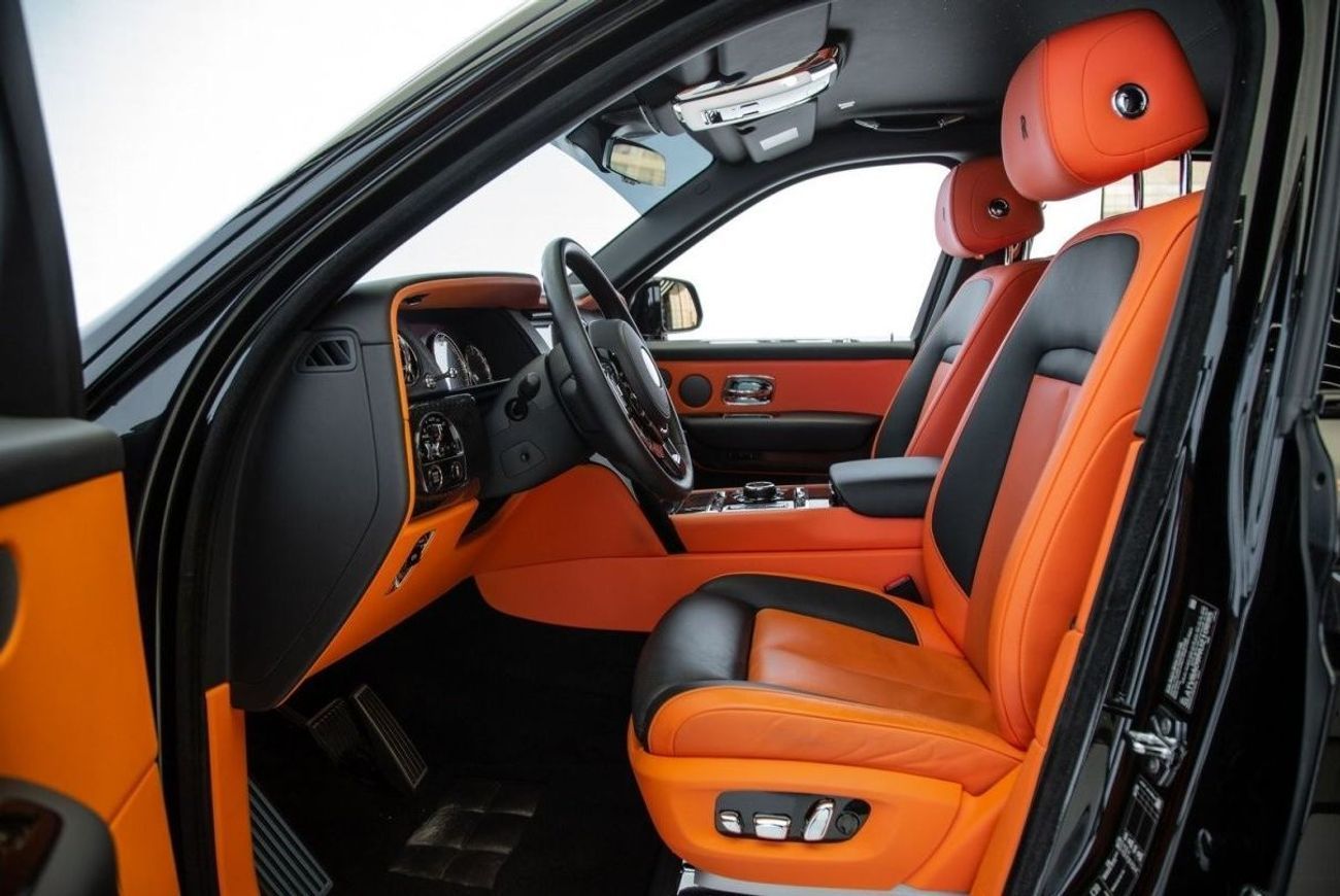 Rolls-Royce Cullinan Black Badge WARRANTY JAN 2026