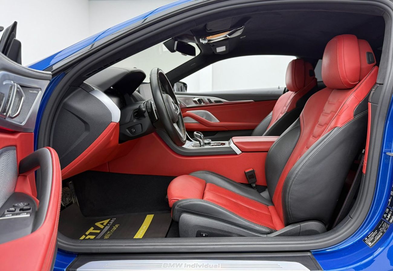 بي أم دبليو M850i 2019 BMW M850i xDrive Individual Carbon Core, 1 Year Warranty, FSH, GCC