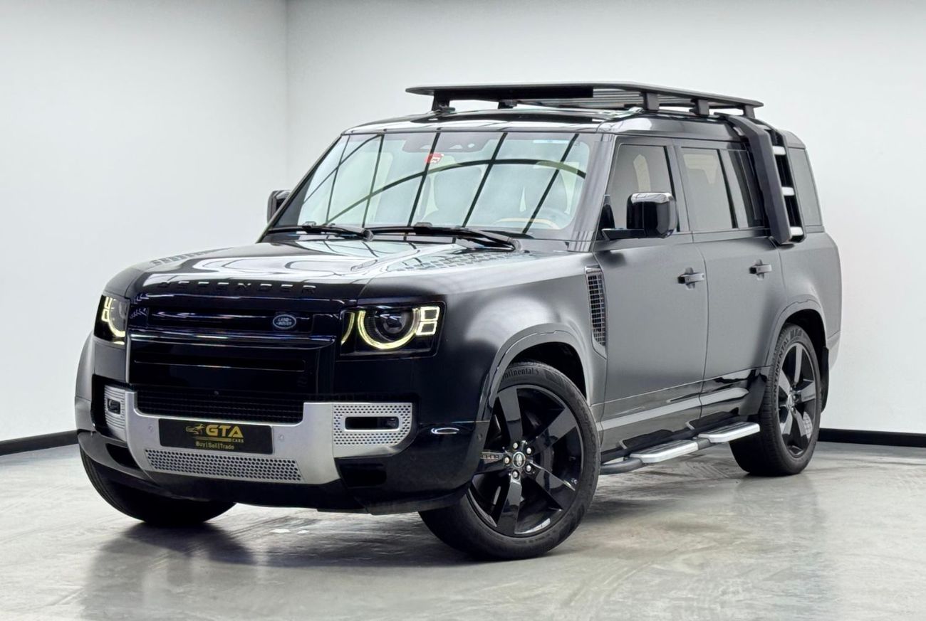 Land Rover Defender 2023 Land Rover Defender 130 P400 HSE, 2028 Land Rover Warranty and Service Contract,  GCC