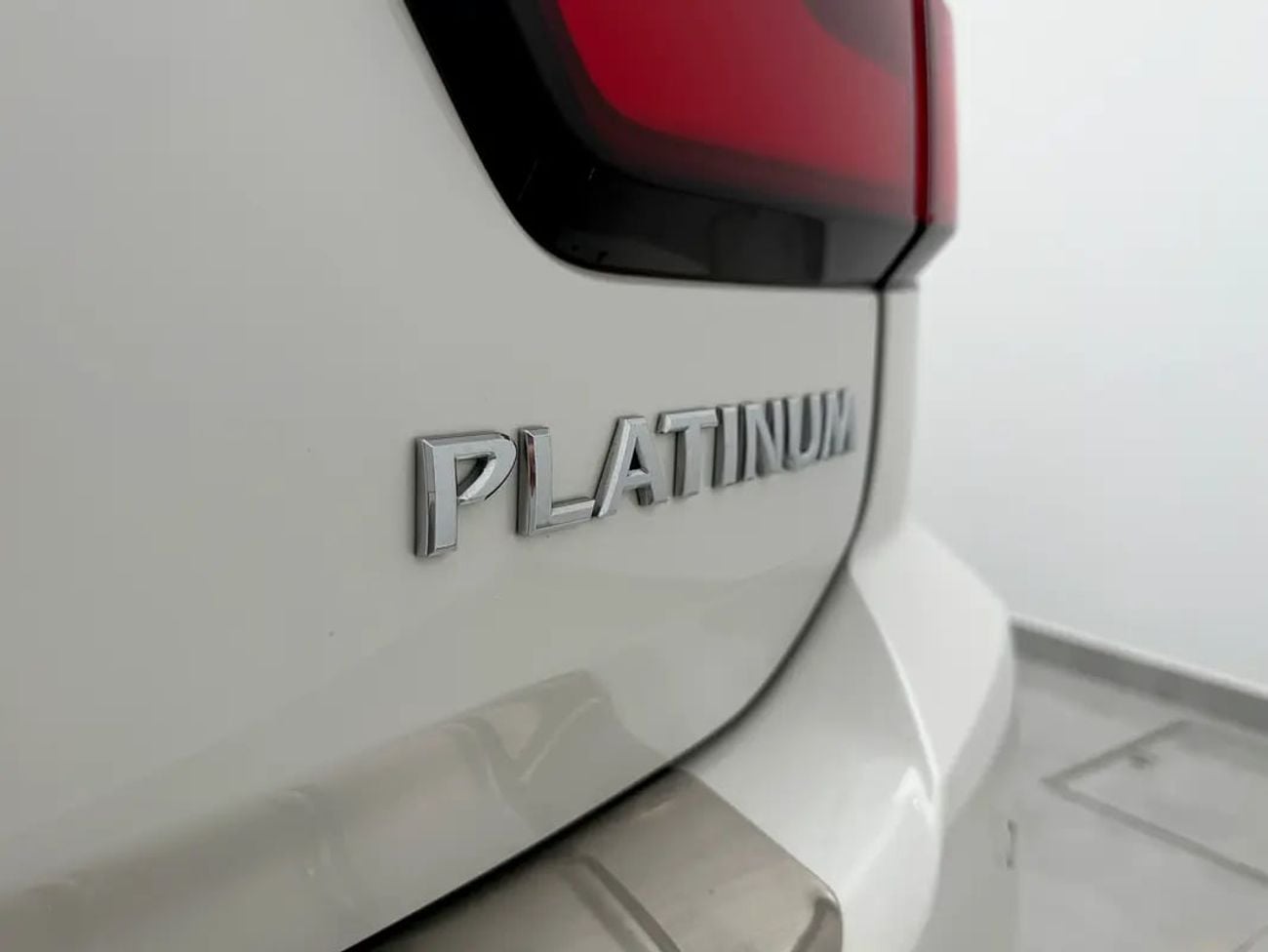 Nissan Patrol SE Platinum City 5.6L SE Platinum City - GCC Specs - Pristine Condition