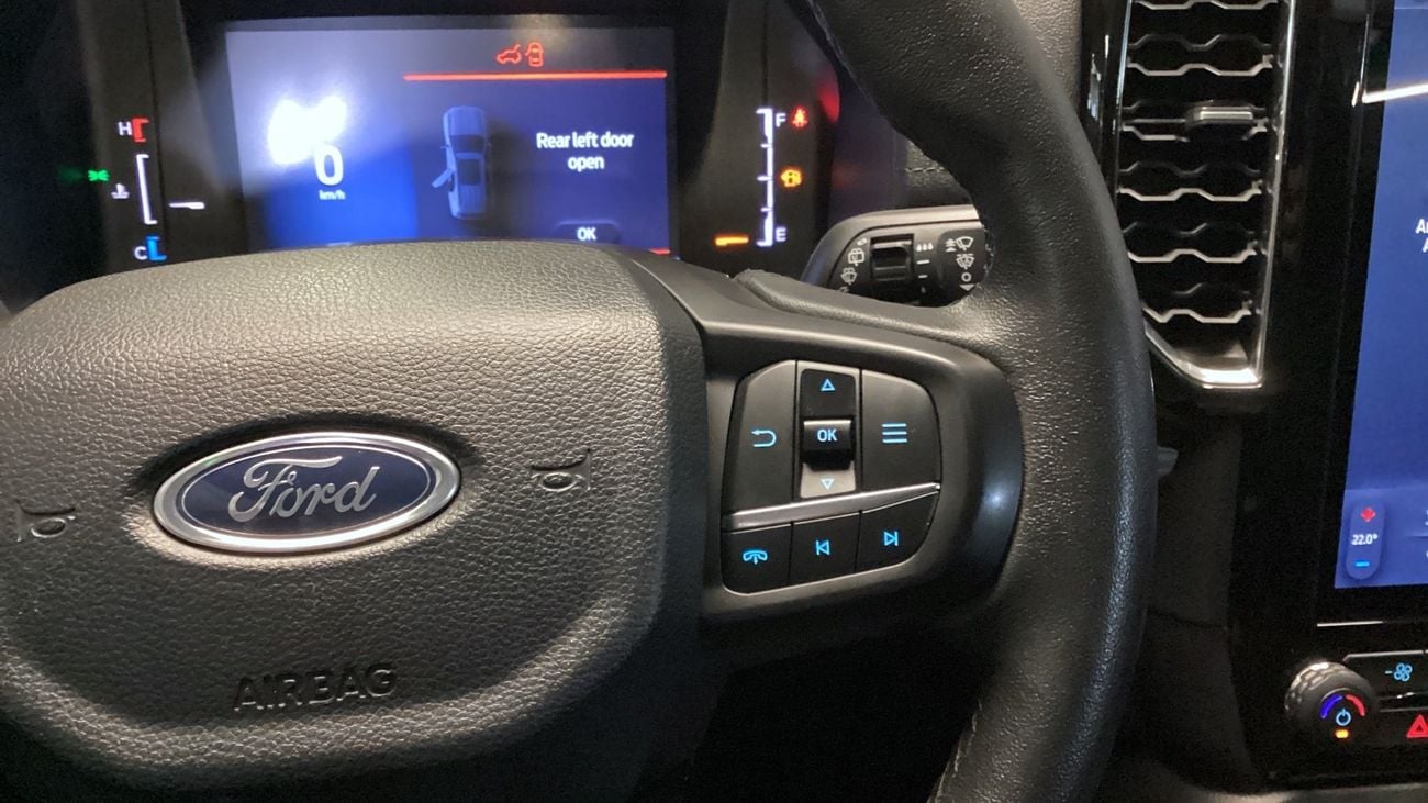 Ford Everest XLT | Guaranteed Warranty | 0 Down Payment