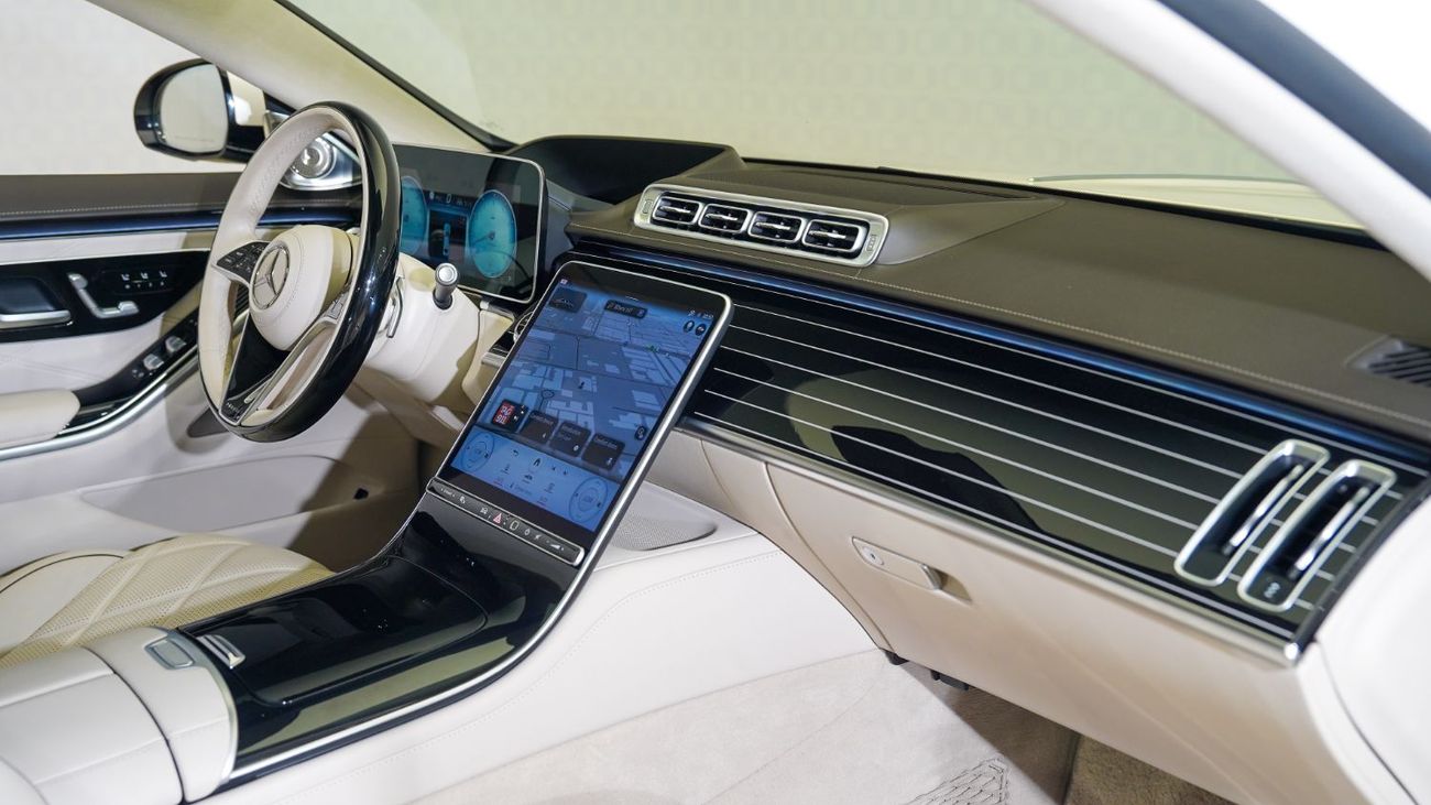 مرسيدس مايباخ S680 مايباخ S680 Maybach| AED 11,220 PM | Warranty January 2027 | GCC