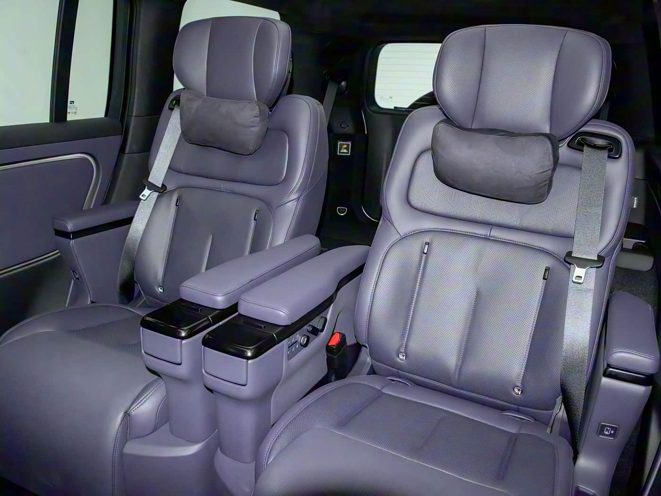 روكس أداماس 7 seater