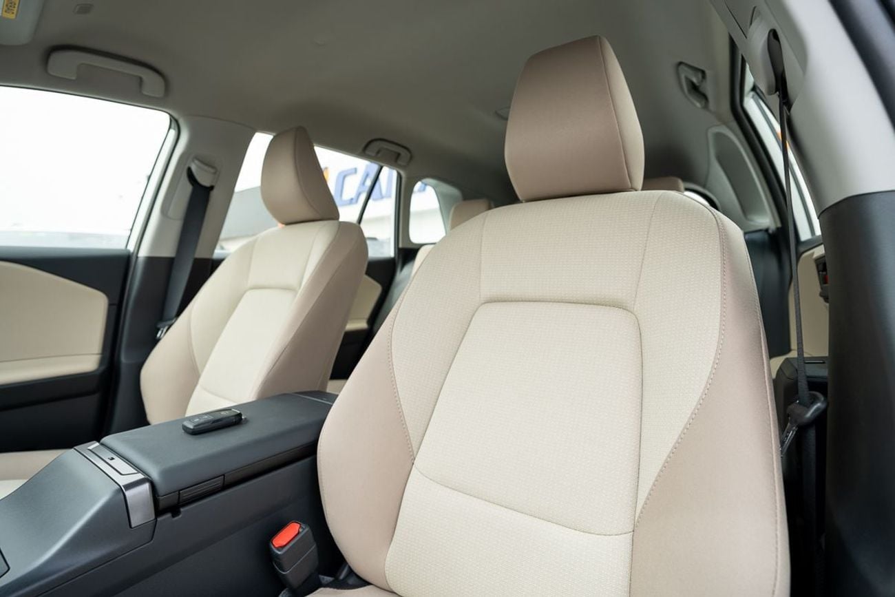 Toyota RAV4 LE 4X2HEV 2.5L Automatic