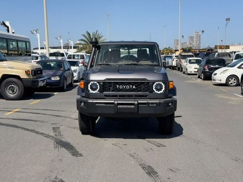 Toyota Land Cruiser Pick Up