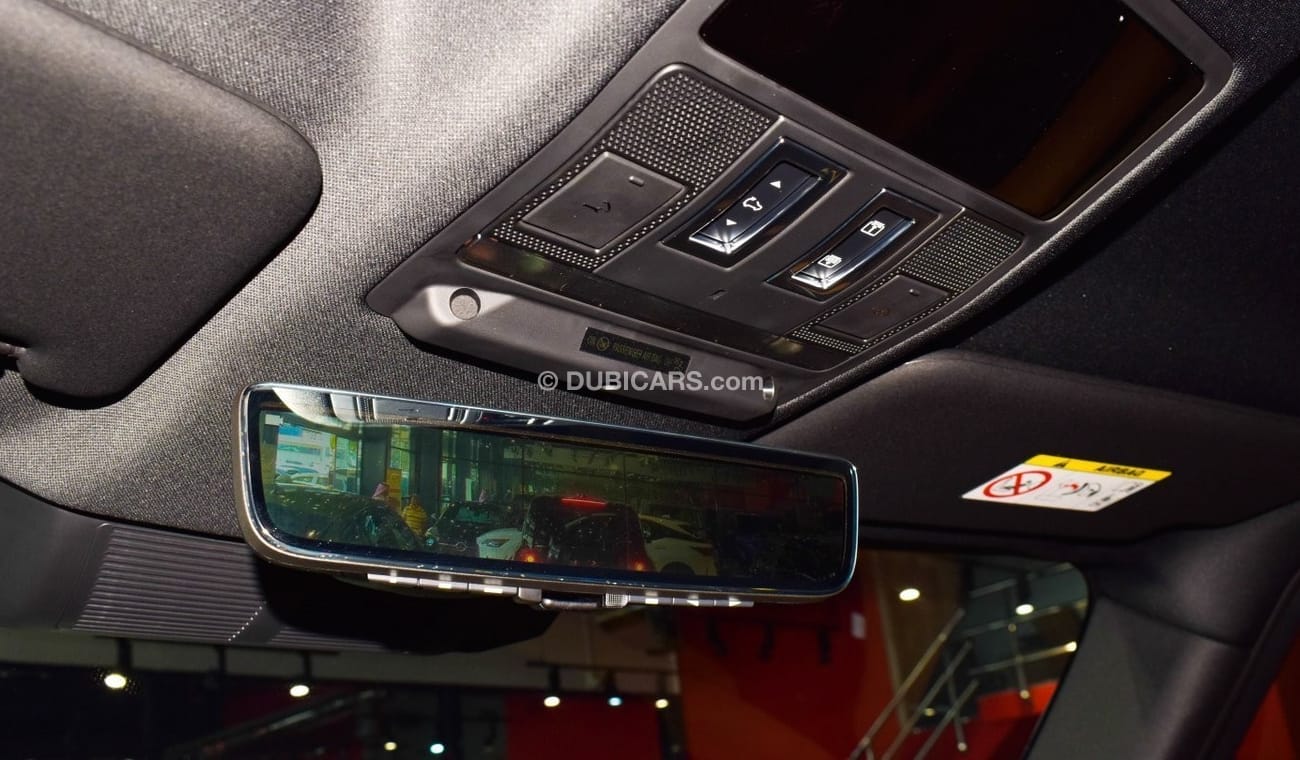 Land Rover Defender V8