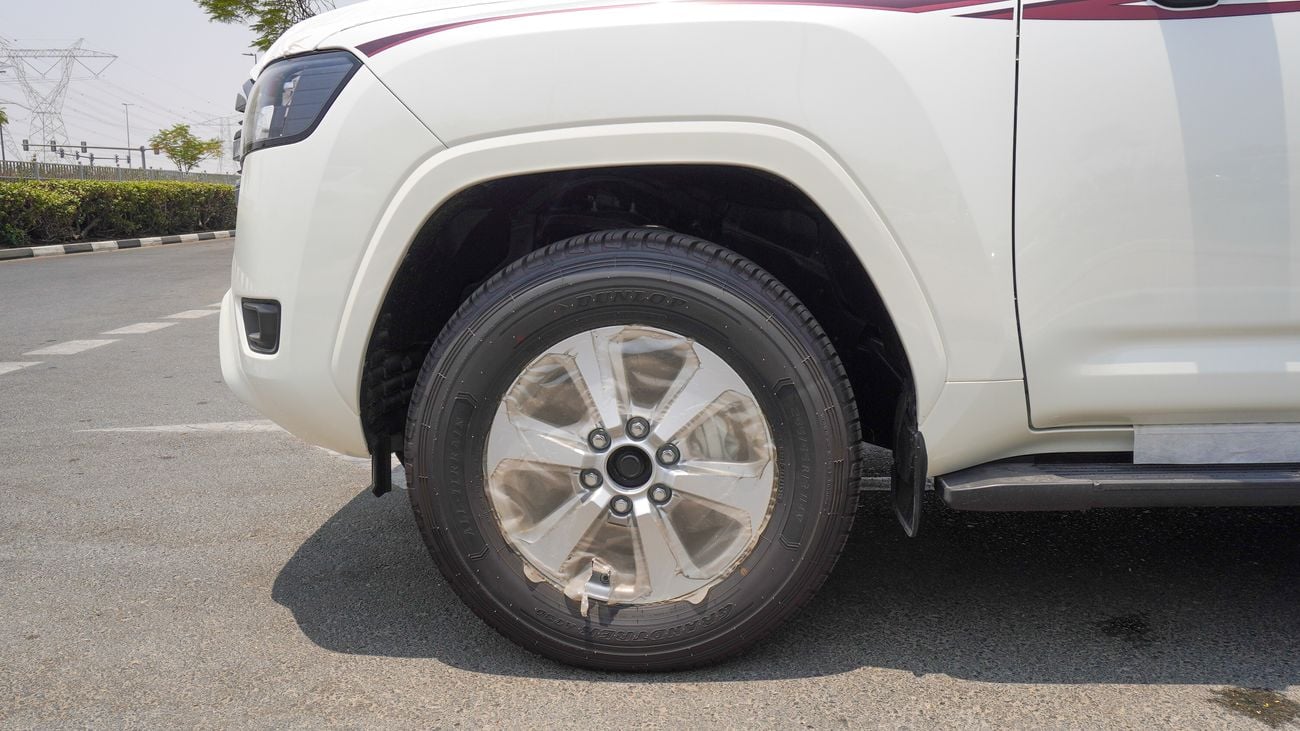 Toyota Land Cruiser GXR 3.5L V6 TWIN TURBO