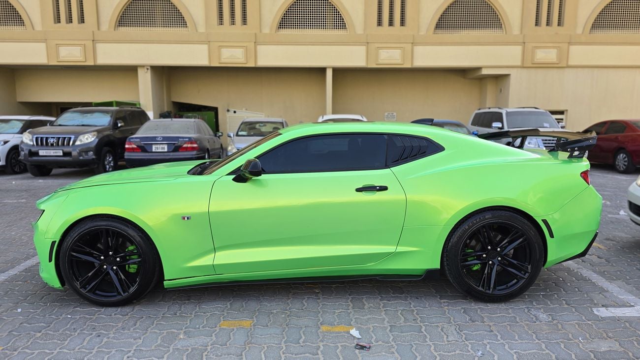 Chevrolet Camaro RS v4 2.0 Turbo