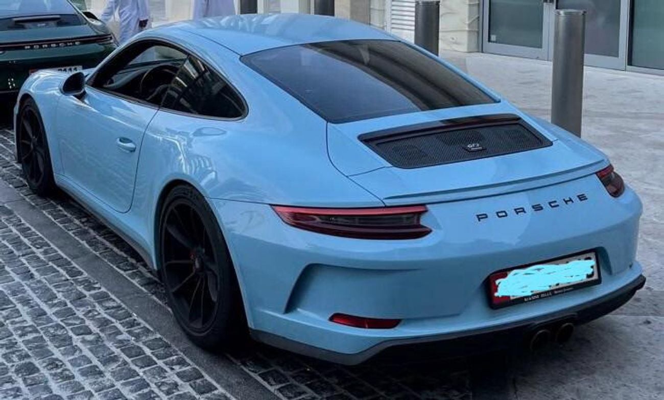 بورش 911 GT3 Touring
