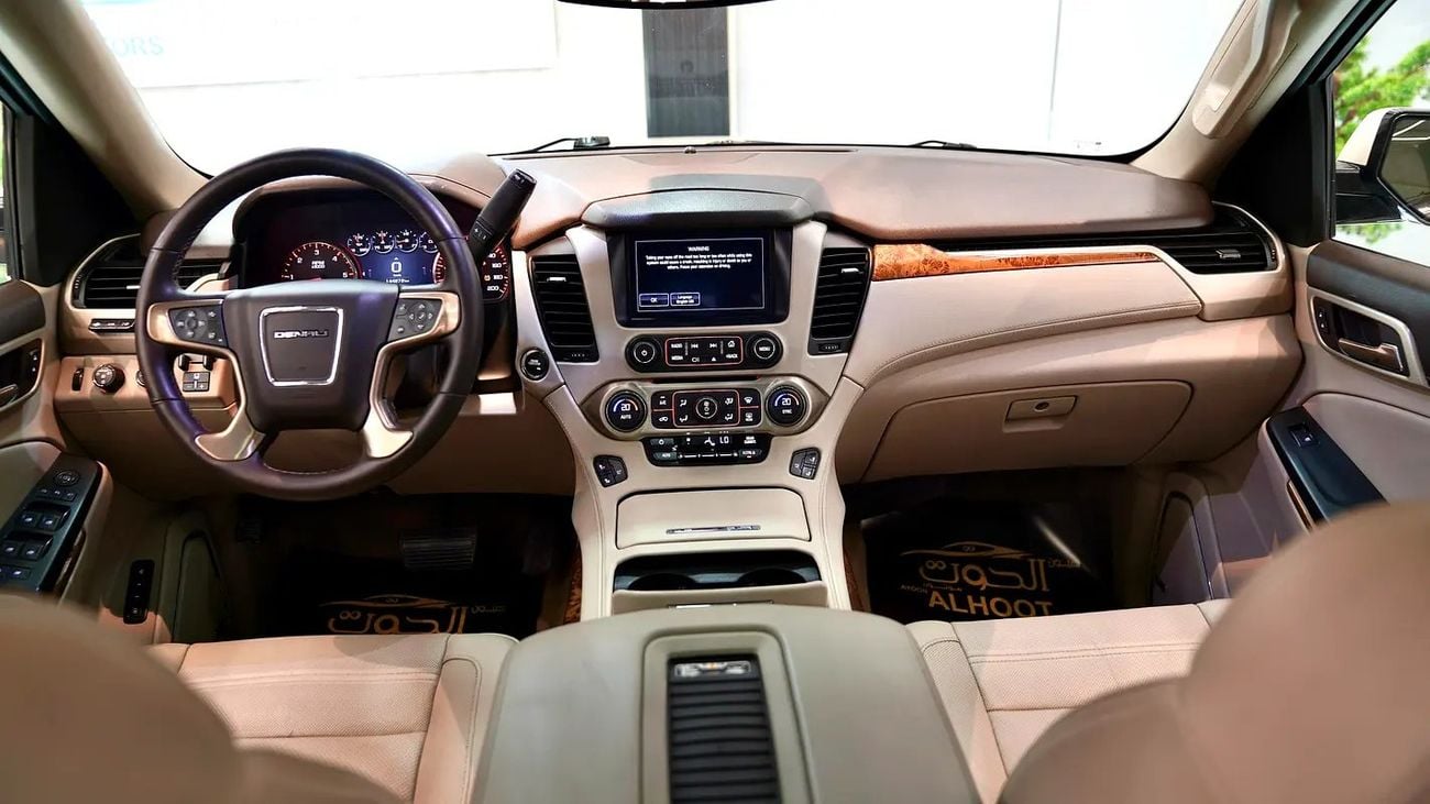 GMC Yukon Denali 6.2L (8 Seater)