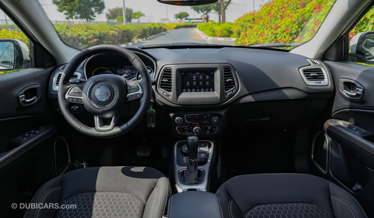 Jeep Compass Longitude 4X4 V4 , GCC , 2019 , 0Km , W/3 Yrs or 100K Km WNTY