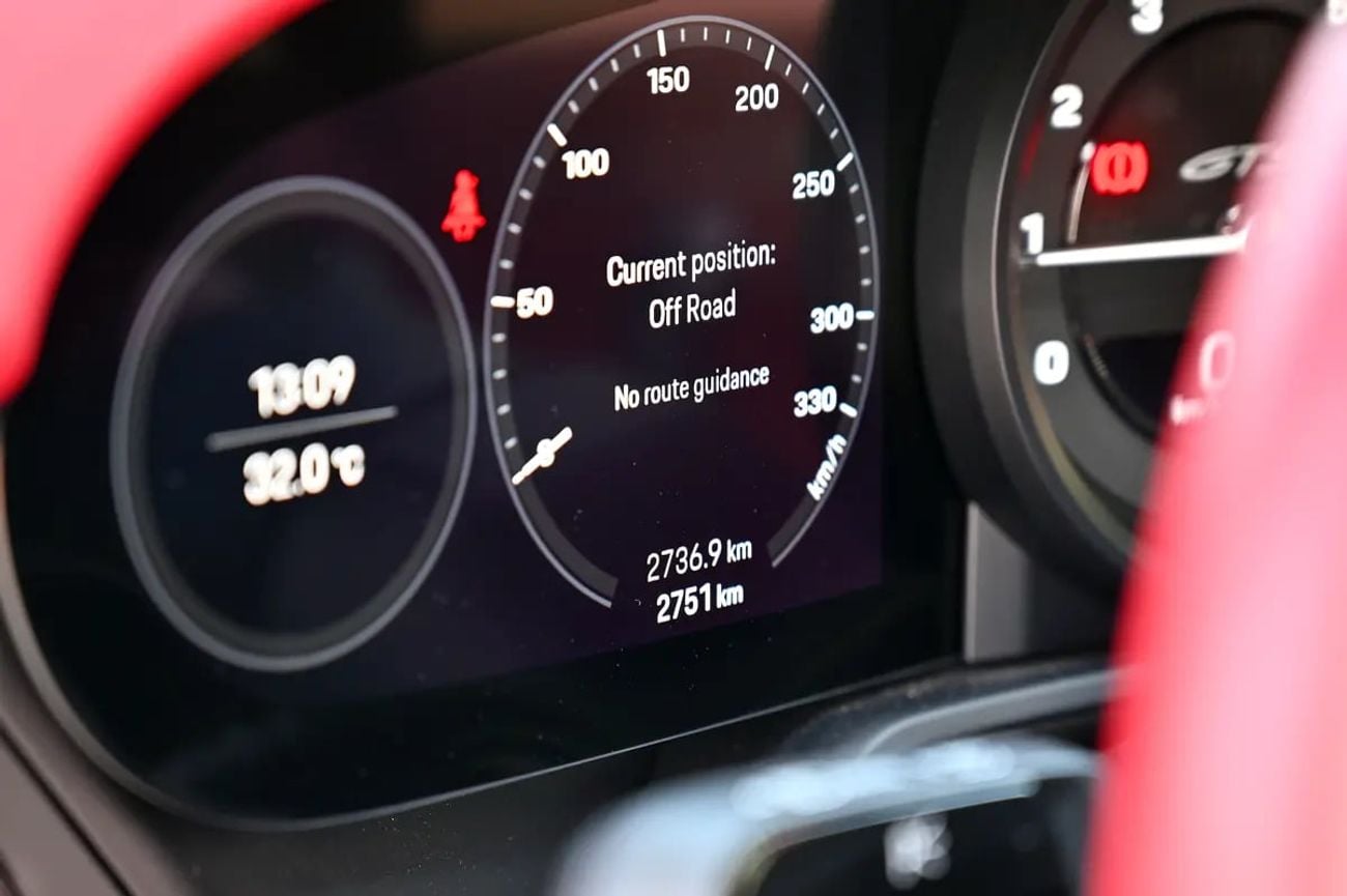 Porsche 911 CARRERA GTS Manual | Purple | 3.0L Twin-Turbo Flat-6 | 480 HP | 2,751 KM