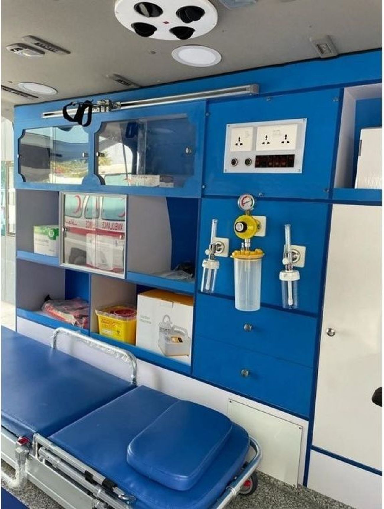 Nissan Urvan Panel Van High Roof NISAN URVAN AMBULANCE