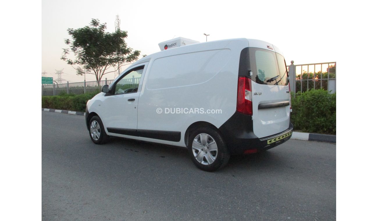 رينو دوكر فان 2018 مع ثلاجه بحاله الوكاله ماشيه فقط 28000 كيلوا تحت الضمان