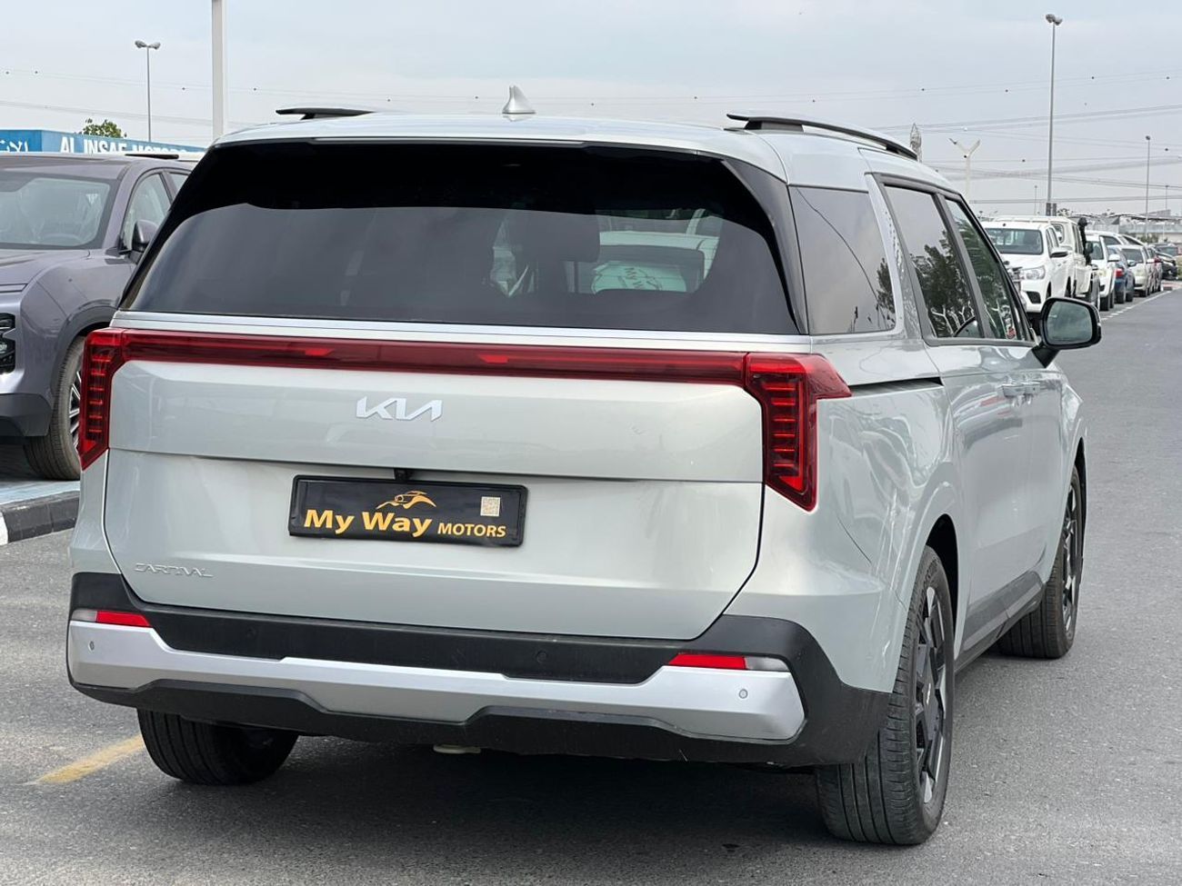 Kia Carnival kia Carnival