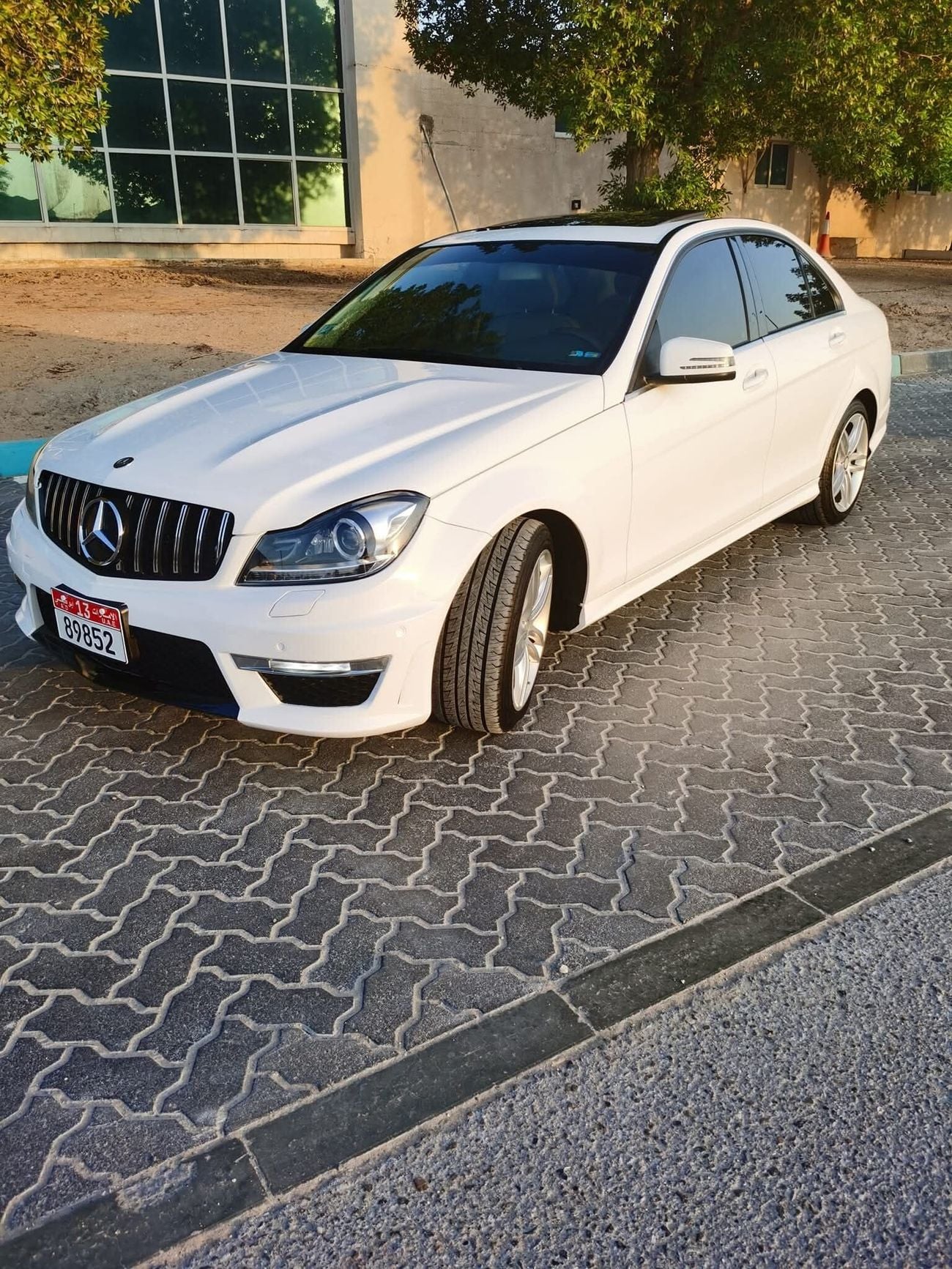 مرسيدس بنز C 300