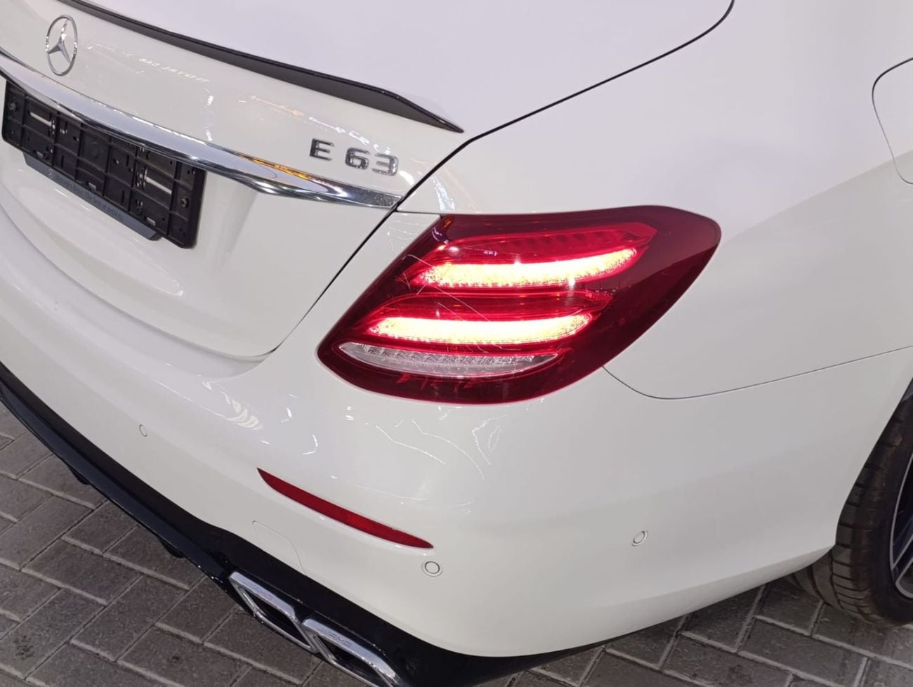 Mercedes Benz E63 AMG S