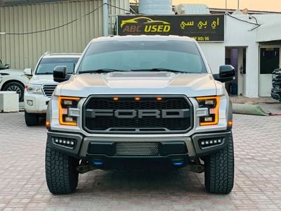Ford F-150 PLATINUM