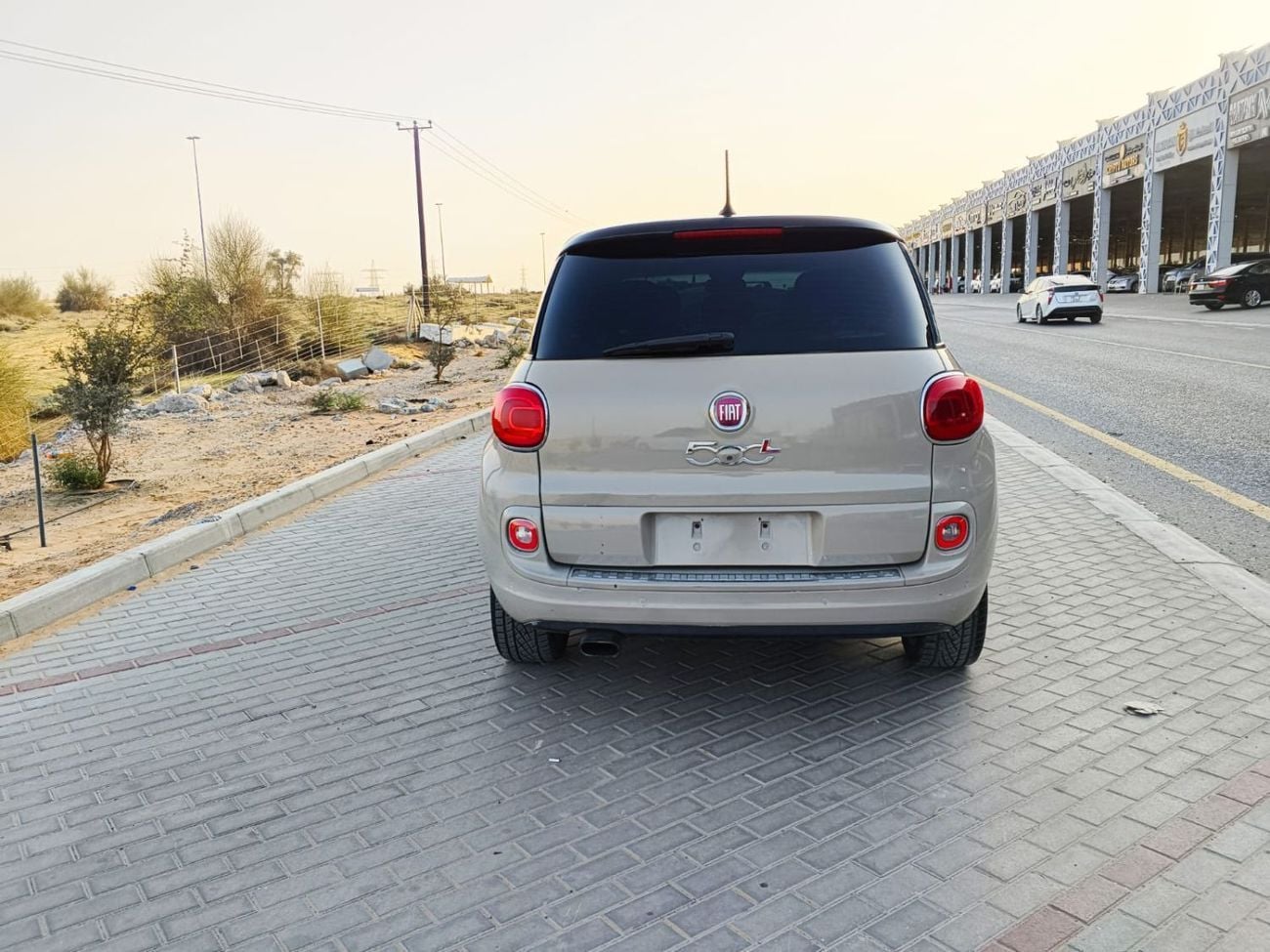 فيات 500L قيمة لا تُنافَس! فيات 500L موديل 2015 | حالة نظيفة جداً | واسعة واقتصادية – فقط 15,500 درهم!