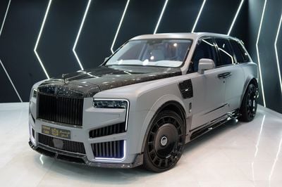 رولز رويس كولينان BLACK BADGE 2025 Rolls-Royce Cullinan Black Badge, ORIGINAL MANSORY, Full Forged-Carbon Widebody Kit, GCC Specs!
