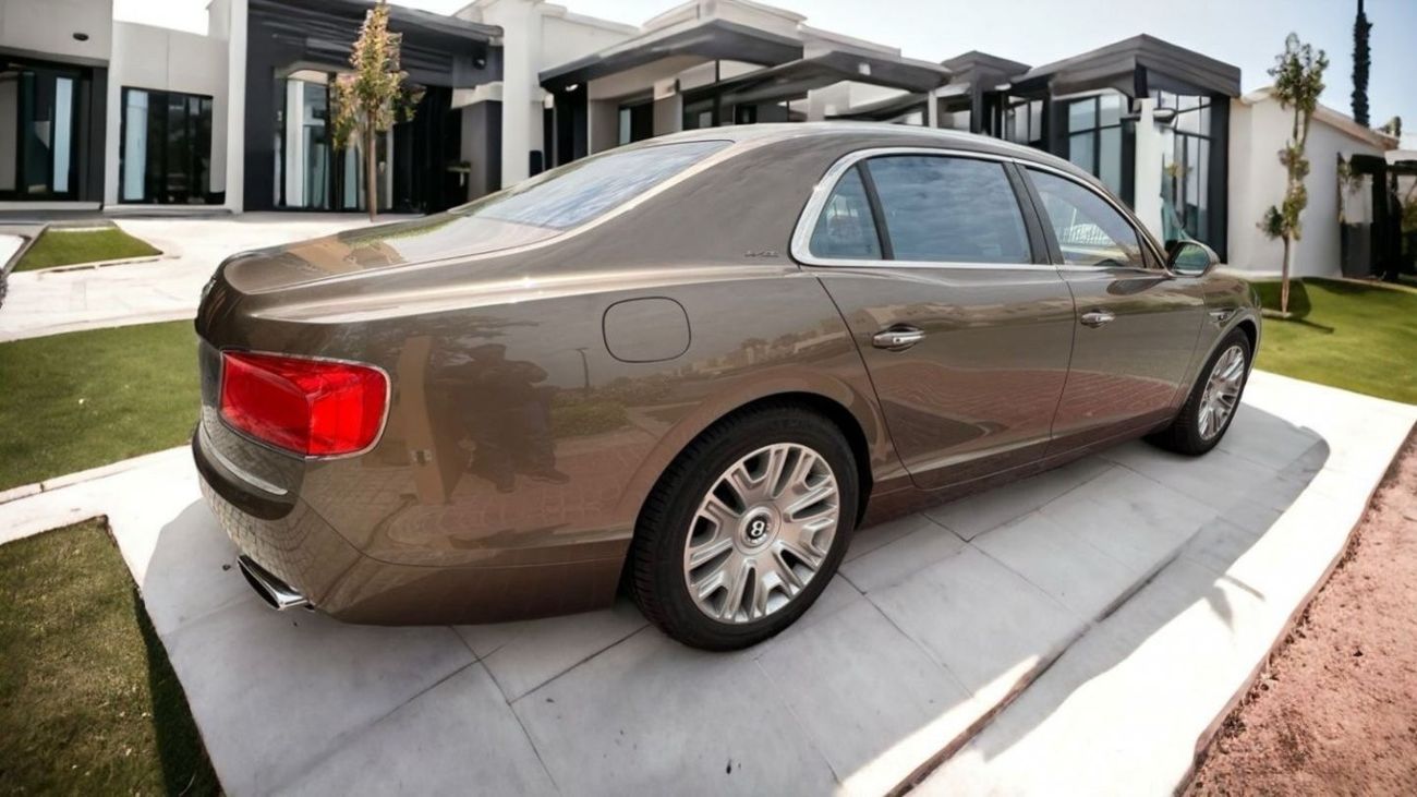 Bentley Flying Spur Bentley Flying Spur 2014 | GCC | W12 | Full Service History | Clean Car