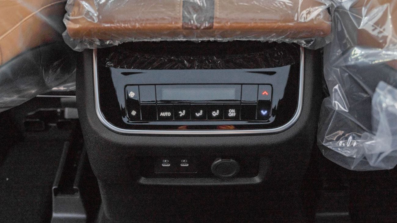 Nissan Patrol 2026 Nissan Patrol LE Titanium 3.5L AT Petrol TT (Black-Tan)