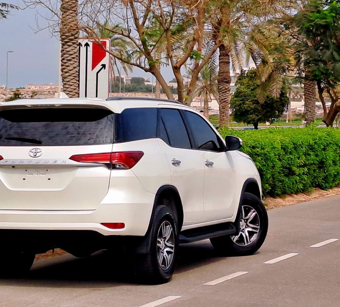 تويوتا فورتونر 1480-Monthly Toyota Fortuner EXR I GCC | 2.7 L V4,Cruise, GPS I Accident Free