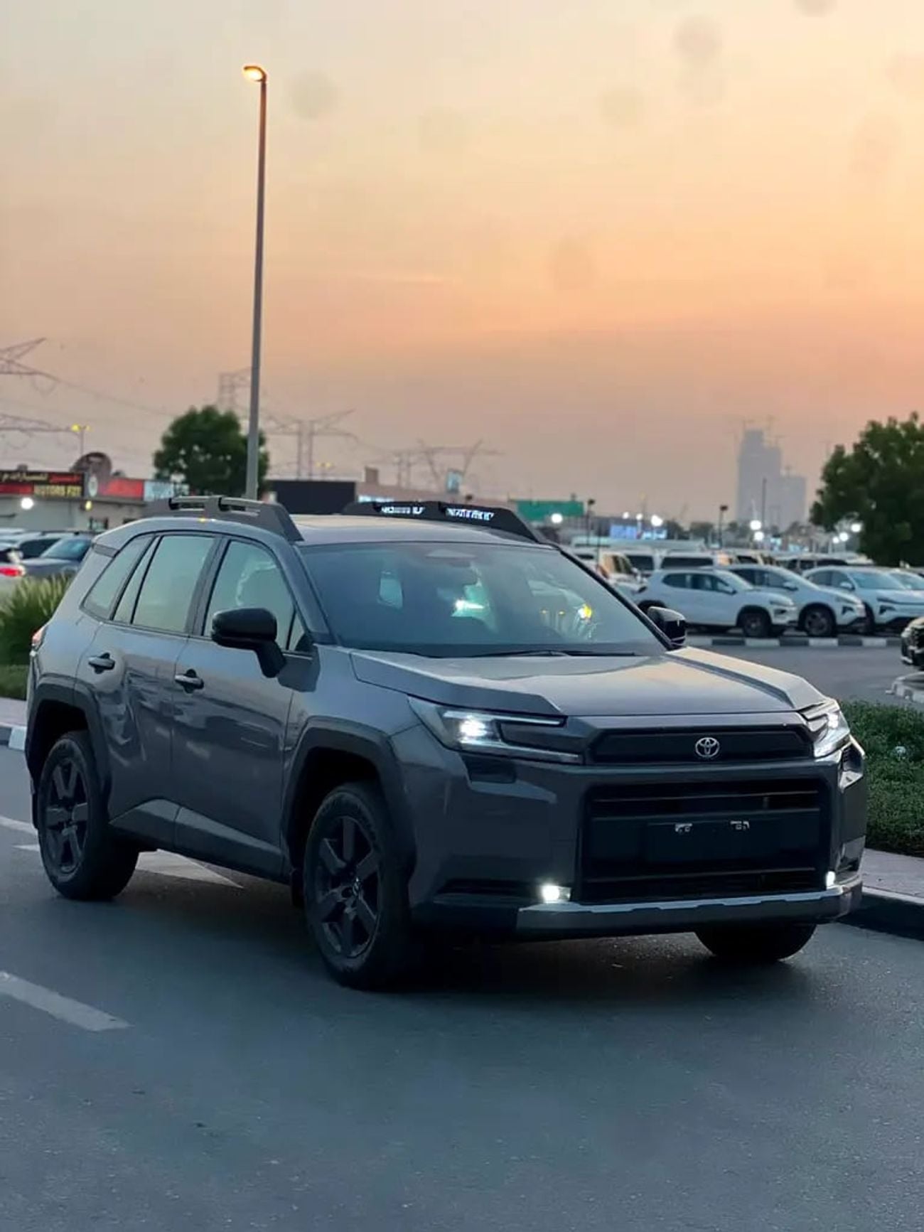 Toyota RAV4 ADVENTURE RAV4 Adventure 2.5L HYBRID GCC Specs