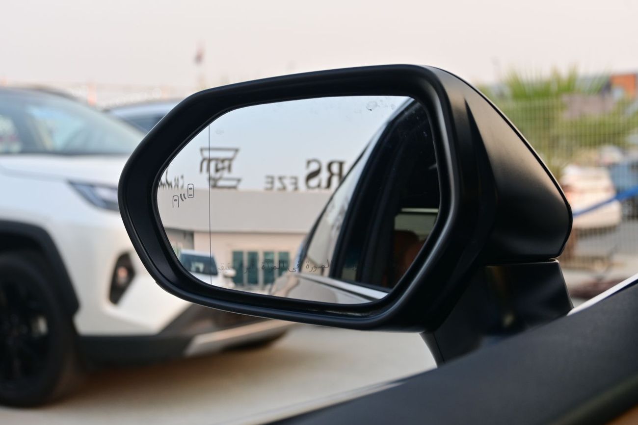 Toyota Camry Toyota Camry Limited 2.5L Hybrid GCC, Model 2025, Color Black