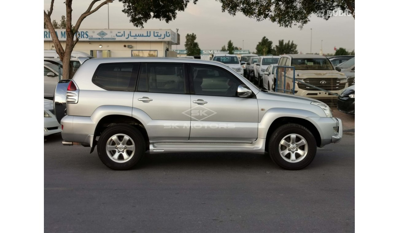 تويوتا برادو 2.7L Petrol, Alloy Rims, Rear A/C, Parking Sensor ( LOT #123)