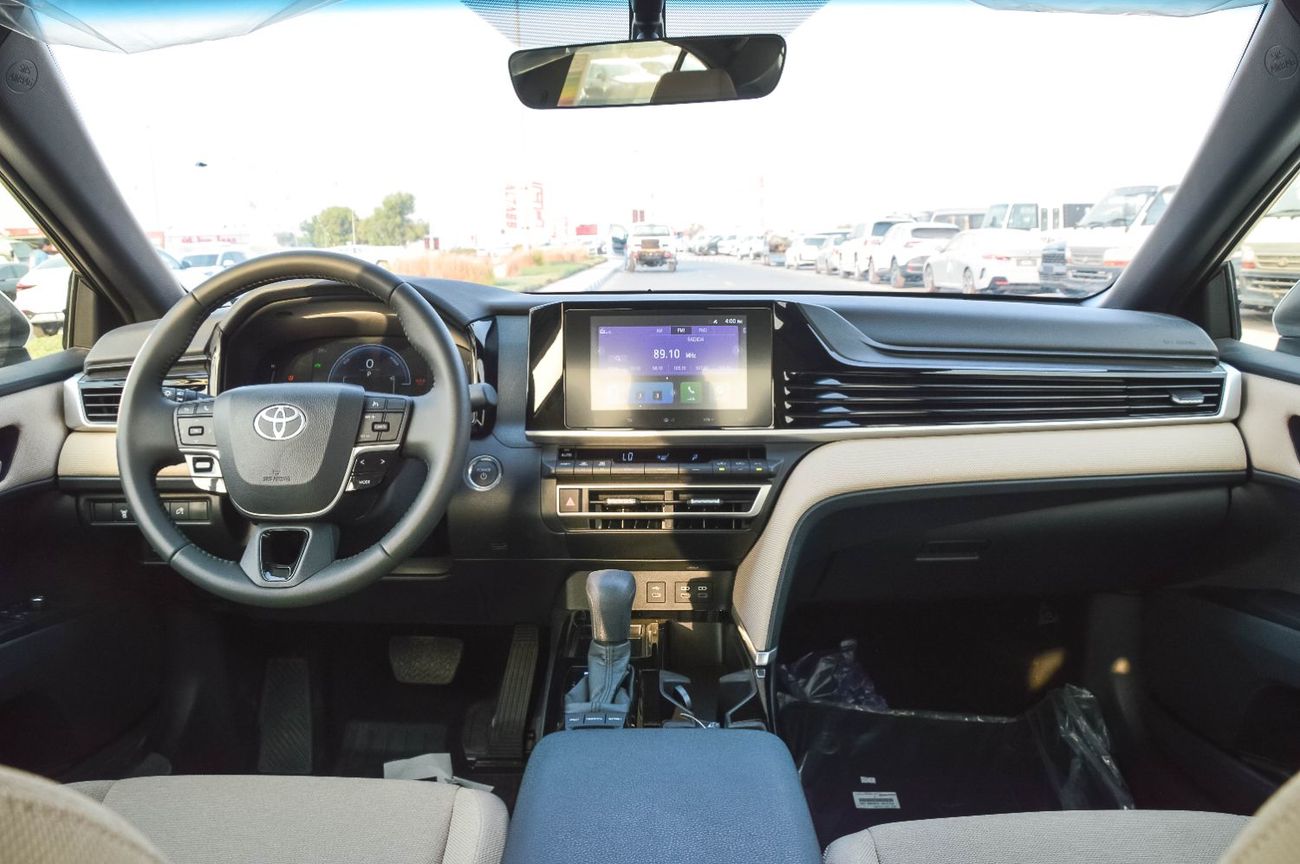 Toyota Camry TOYOTA CAMRY HYBRID 2.5L FWD SEDAN 2025