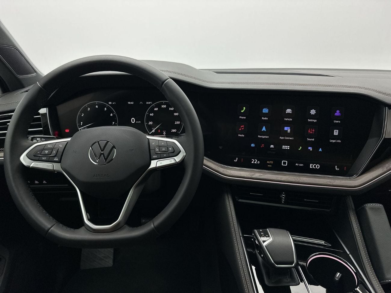 Volkswagen Touareg 3.0T TL (340 HP) Touareg Elegance (Ref#02784)