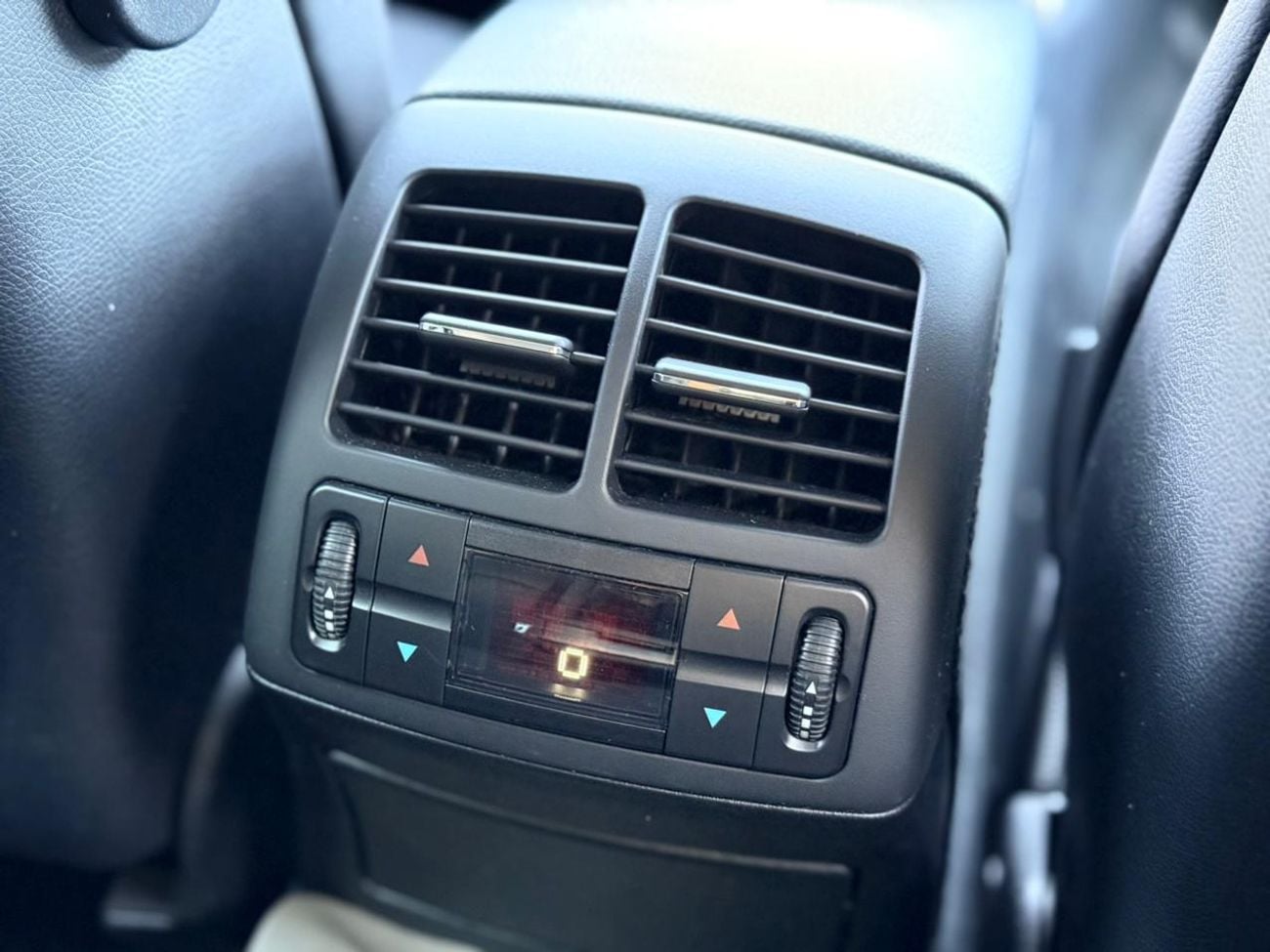 مرسيدس بنز E 350 STD