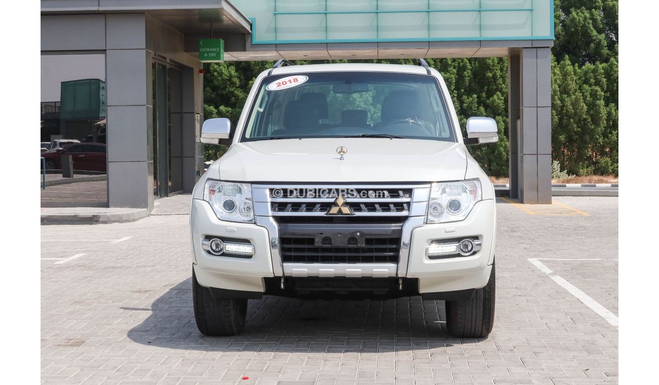 Mitsubishi Pajero GLS 2018 (GCC ) very good condition without accident original paint