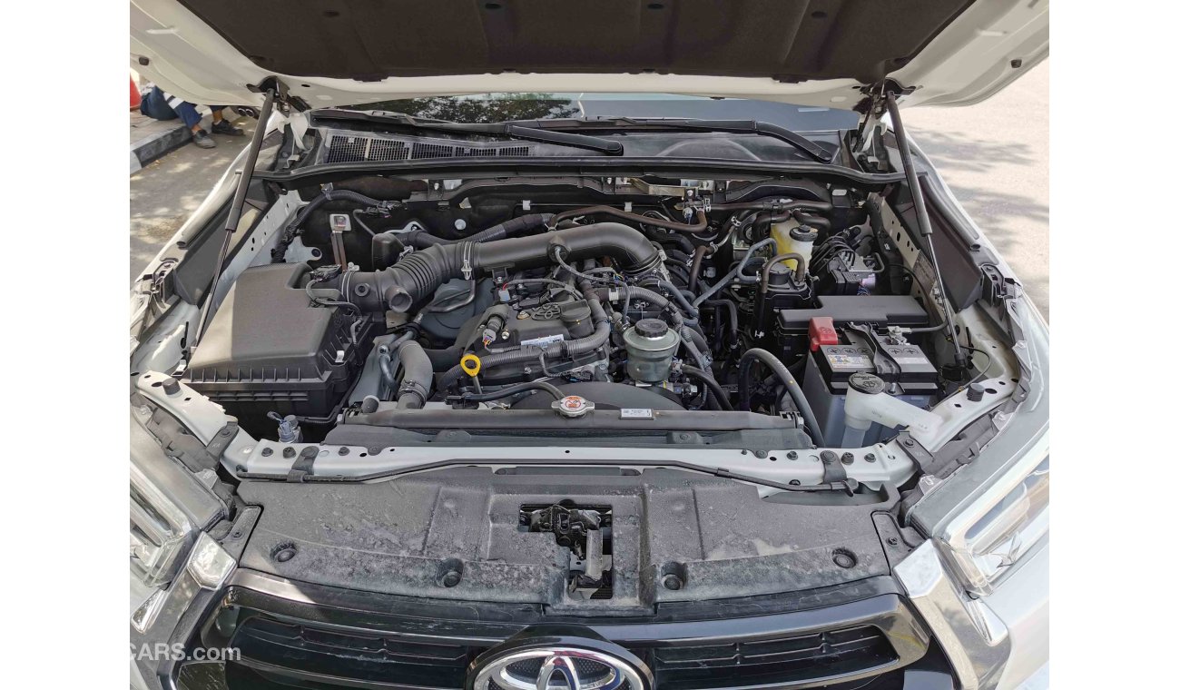 Toyota Hilux 2.7L, Manual, DRL LED Headlights, Rear Bedliner, Bluetooth, DVD, 4WD, Rear Camera (CODE # THFO03)