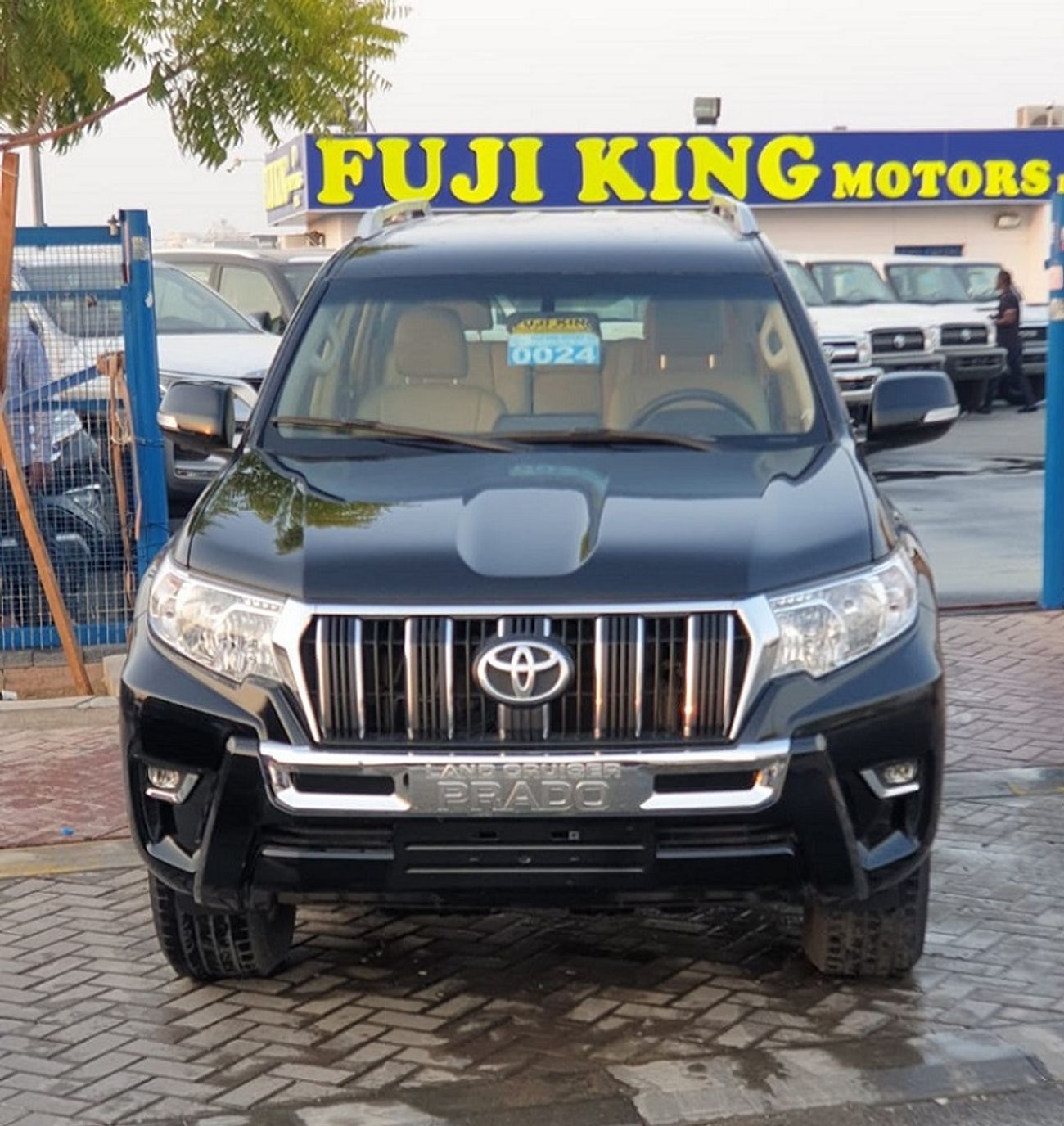Toyota Prado 2.7L - TXL - 4X4 - PETROL