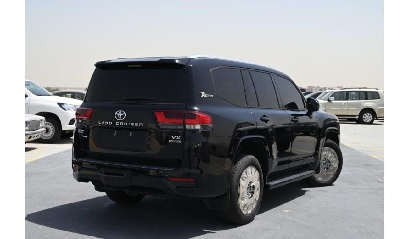 تويوتا لاند كروزر 2022 TOYOTA  LANDCRUISER 300 VX V6 3.3L TWIN TURBO DIESEL AT WITH MBS SEATS