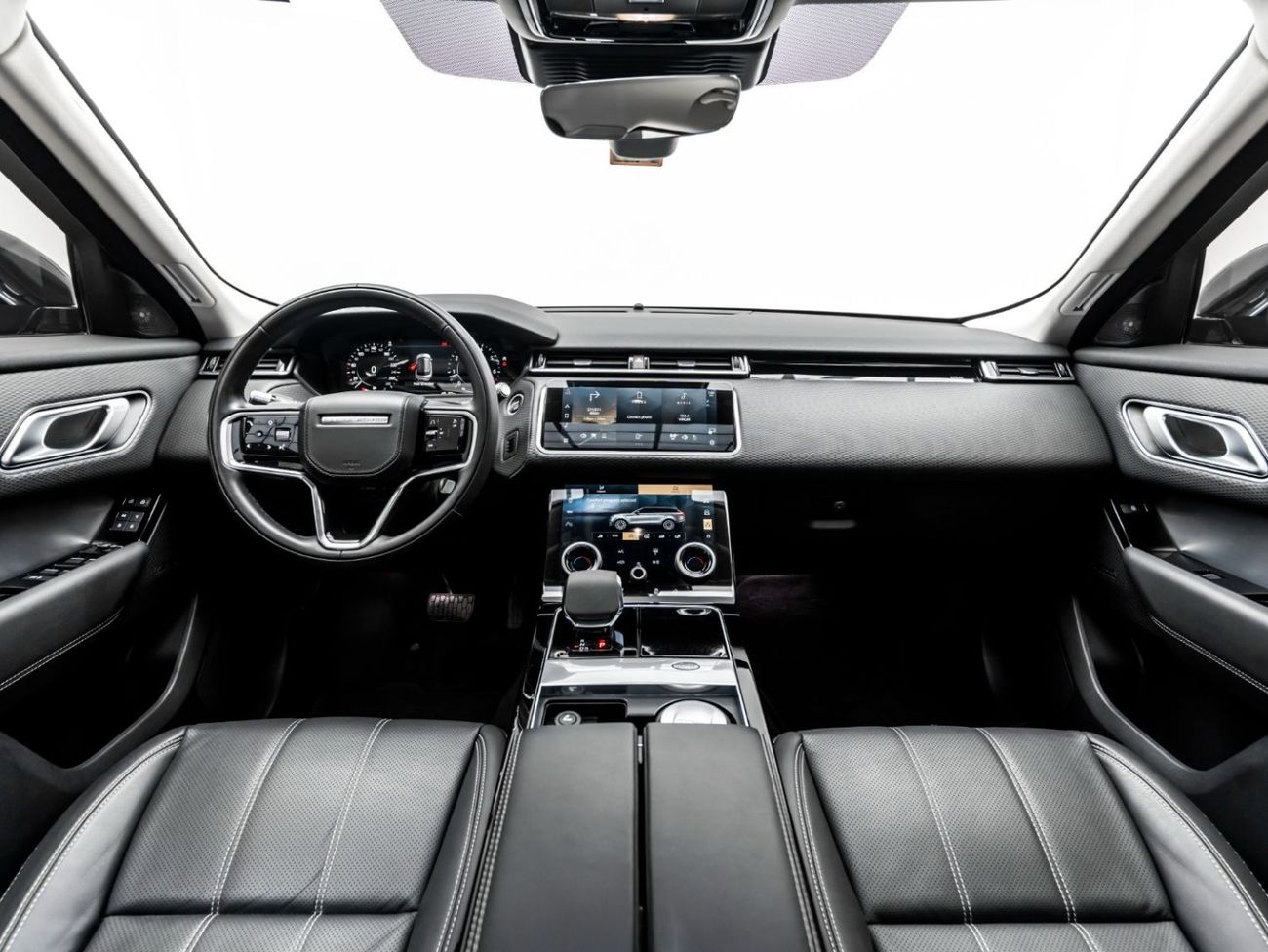 لاند روفر رينج روفر فيلار P250 2.0L (250 HP) 2021 Range Rover Velar P250 S,  Al Tayer Warranty + Service Contract, Low KMs, GC