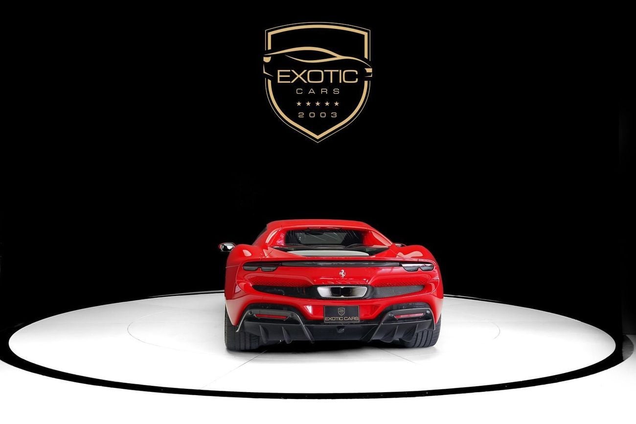 فيراري 296 GTB GTB 3.0T V6 PHEV