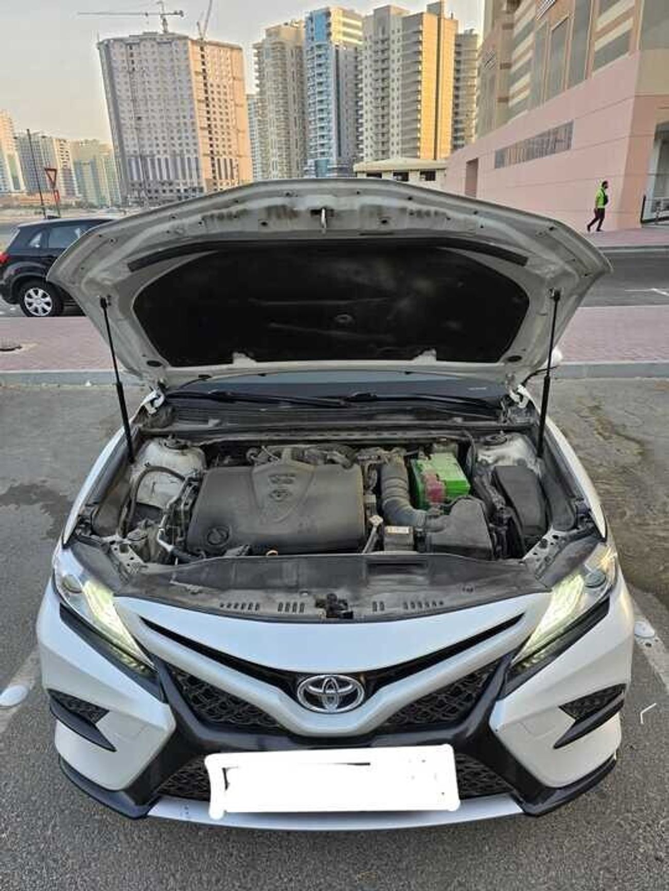 تويوتا كامري 3.5L Sport (298 HP)