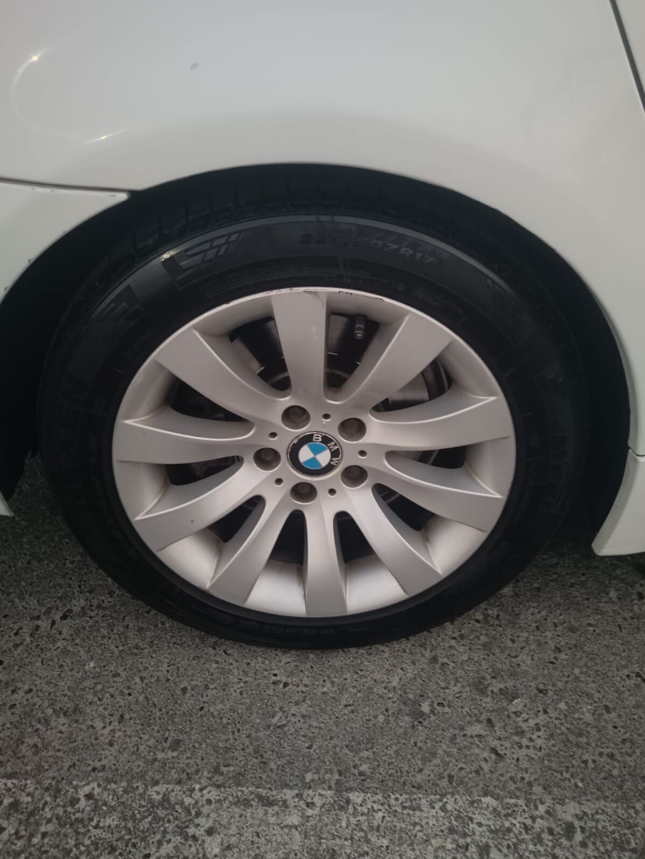 بي أم دبليو 523i 523i