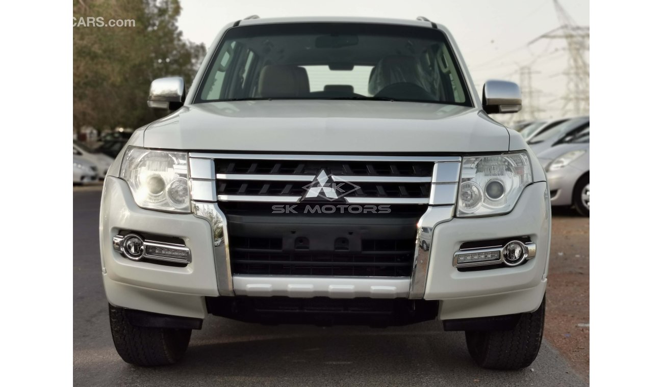 Mitsubishi Pajero 3.5L, 16" Rims, DRL LED Headlights, Front & Rear A/C, Rear Parking Sensor, Fabric Seats (LOT # 848)