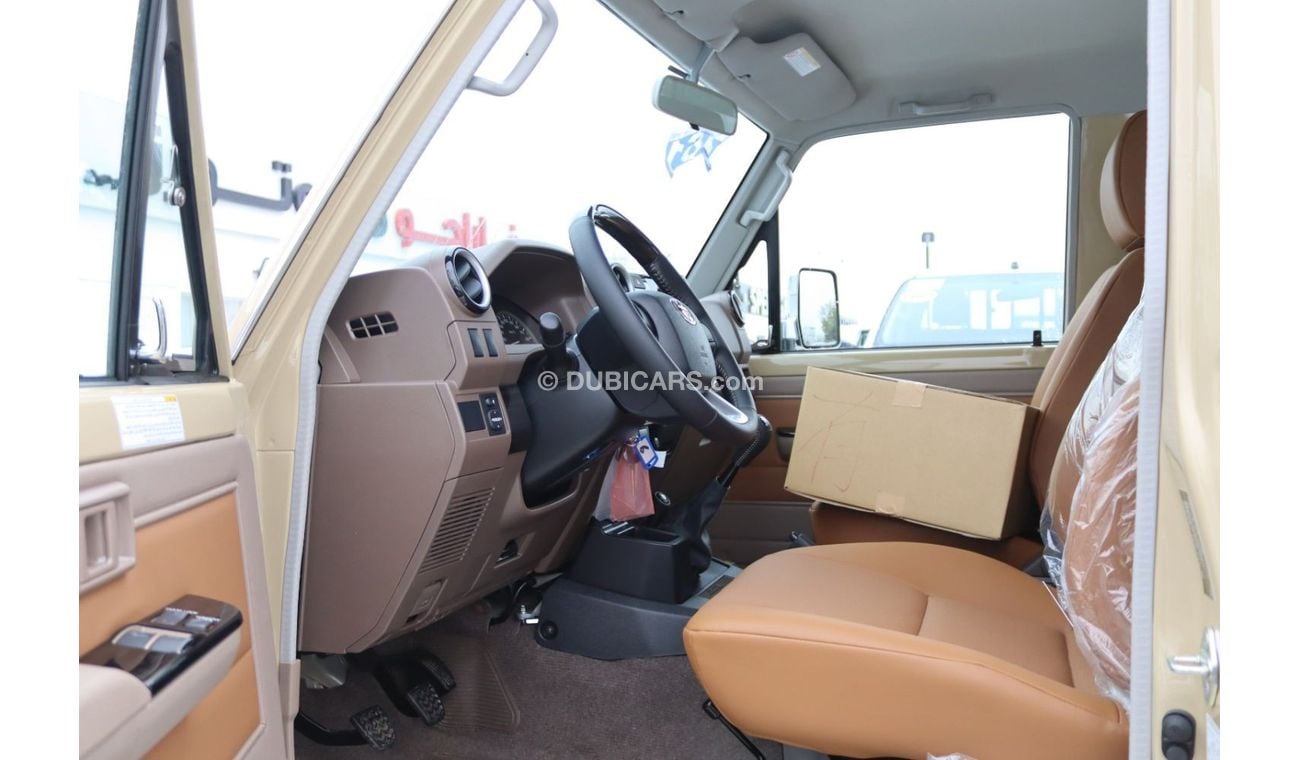 Toyota Land Cruiser 70 2023 LAND CRUISER GRJ 71 4.0 V6 70TH ANNIVERSARY