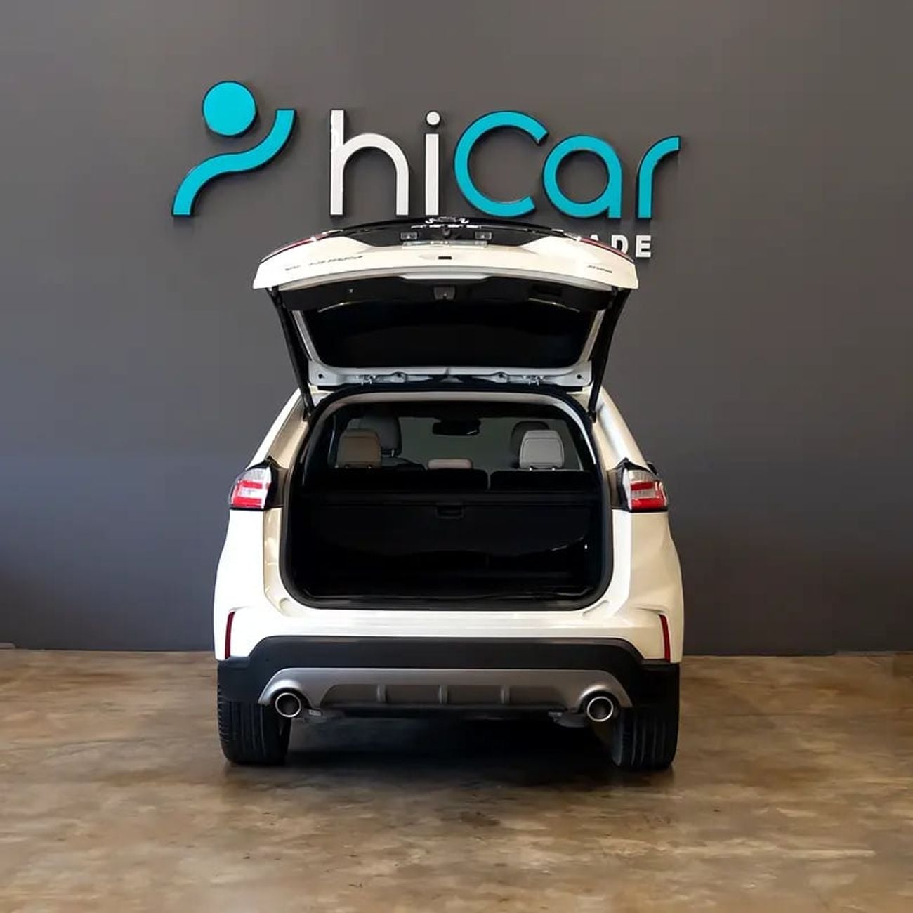 Ford Edge 1,819 p.m • 0% Downpayment • Titanium • Agency Warranty Service Contract