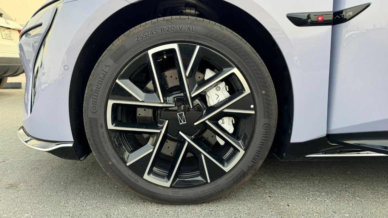 أفاتر 06 Avatr 06 Ultra EV Edition