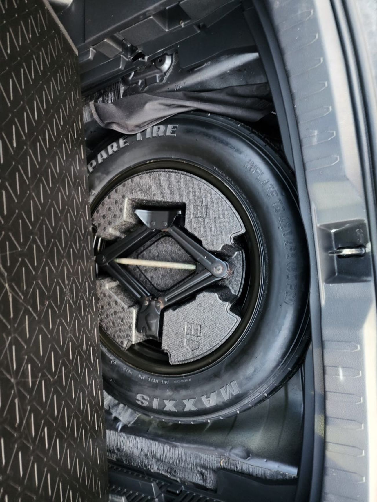 Toyota RAV4 TOYOTA RAV4 LE HYBRID 2023